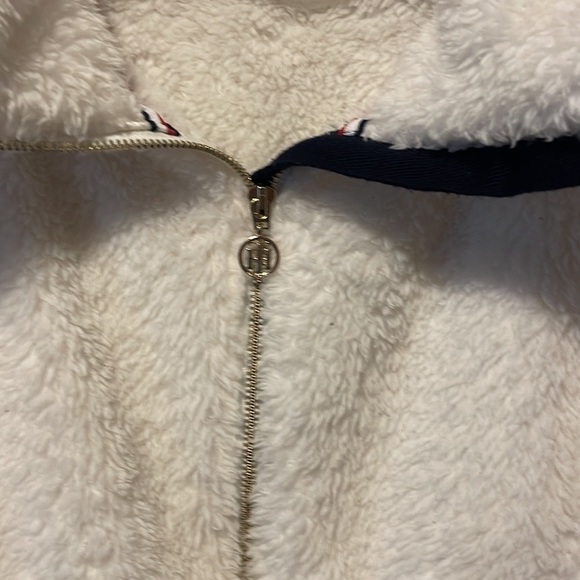 tommy Hilfiger Vest Size Large - Picture 3 of 6